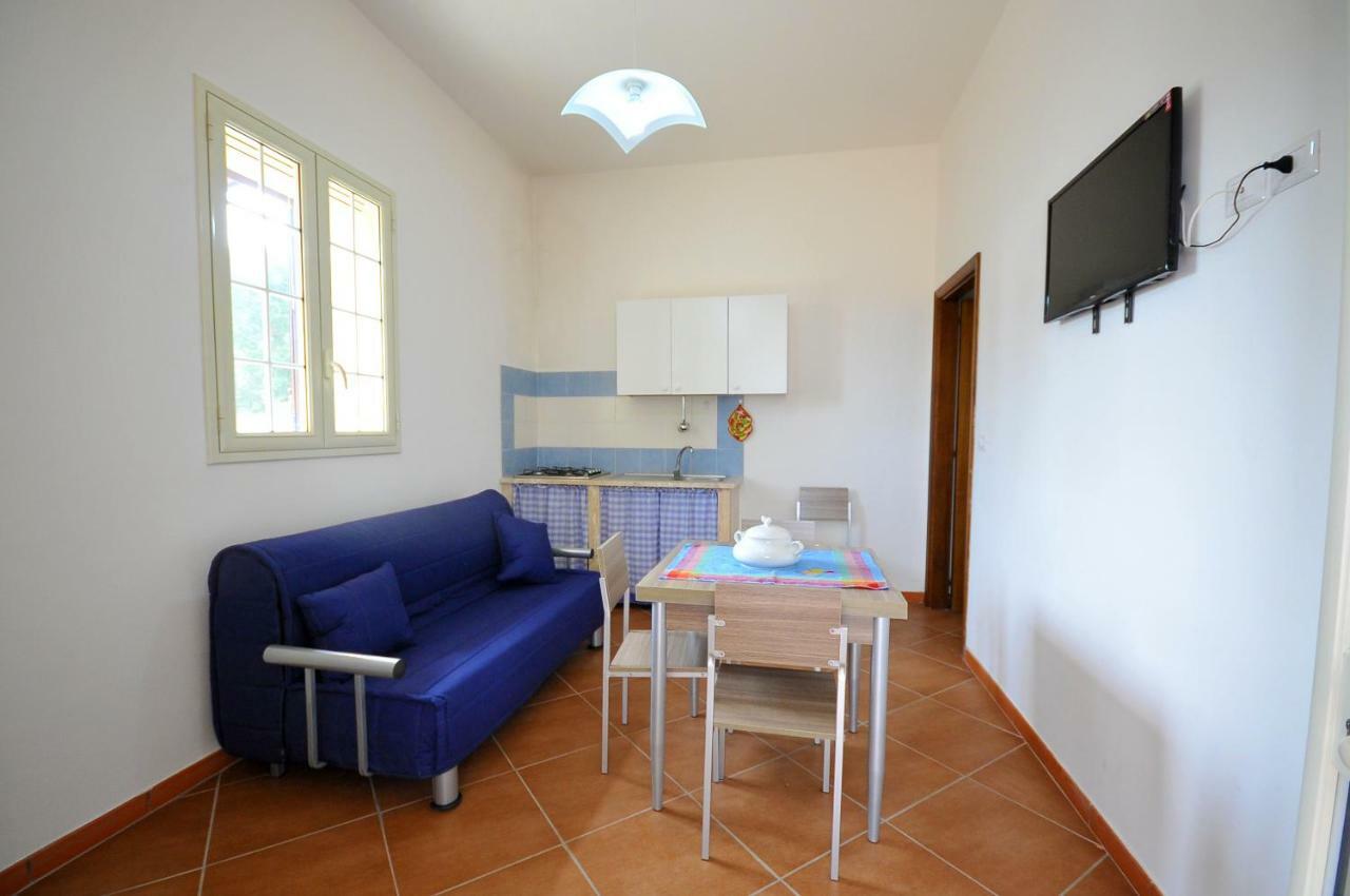 Villa Potenza 2 Галатоне Екстериор снимка