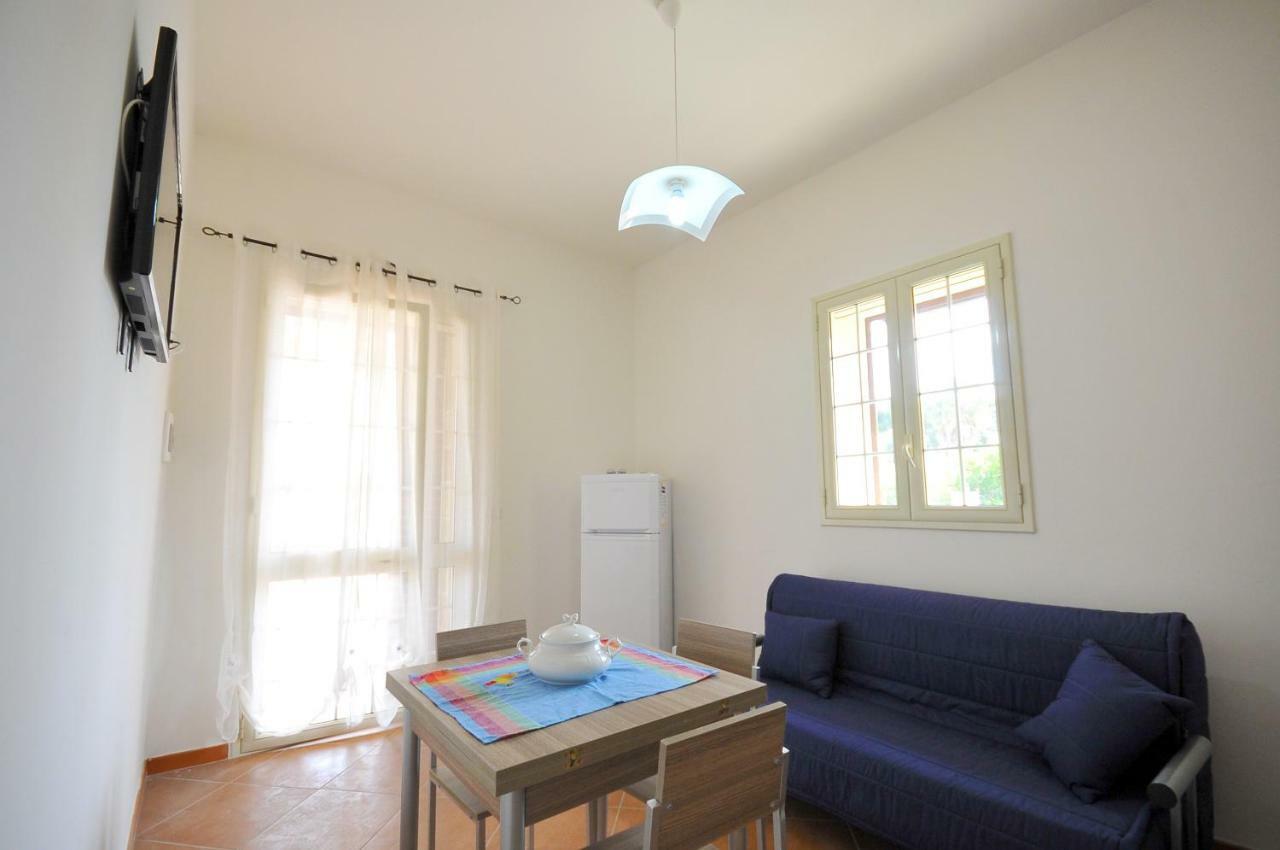 Villa Potenza 2 Галатоне Екстериор снимка