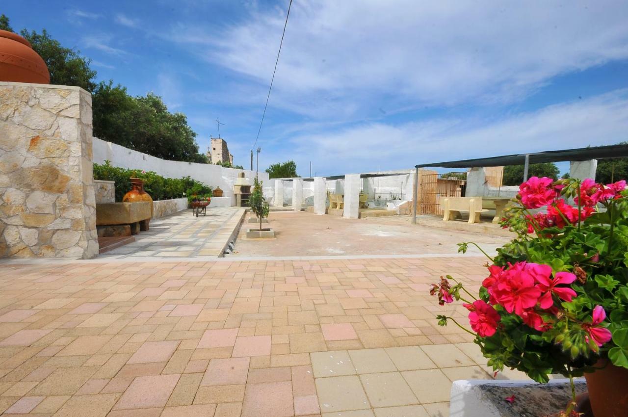 Villa Potenza 2 Галатоне Екстериор снимка